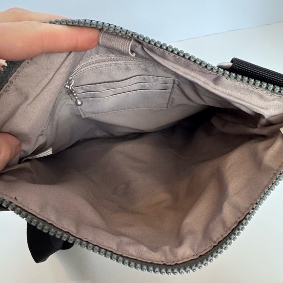 Baggillini Comrade 3-Zip Crossbody bag black - Picture 11 of 11